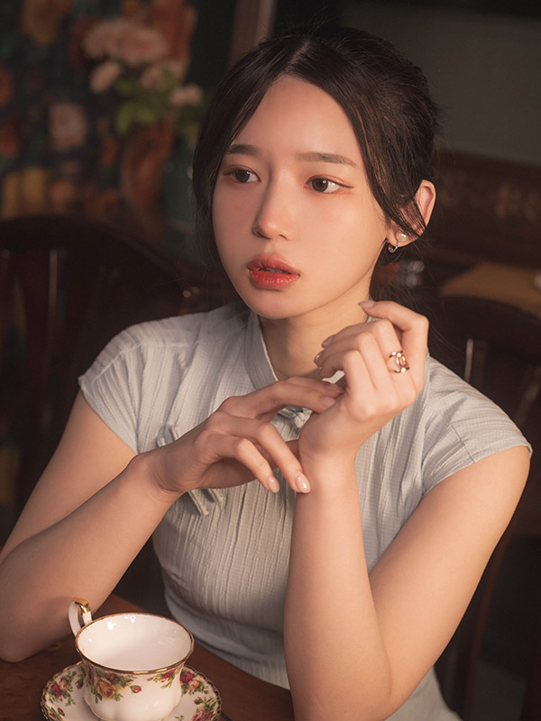 抱走莫子aa Vol.020: 限量电子版巫女 Miko Limited Edition Sexy Cosplay